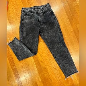 Old Navy black jeans bight rise O. G. Straight size 6